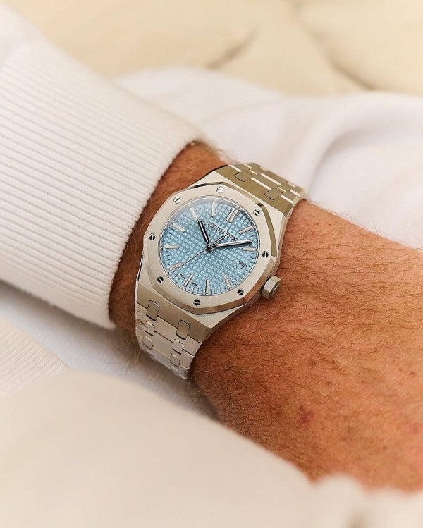Audemarss Piguett Royal Oak Ice Blue Dial