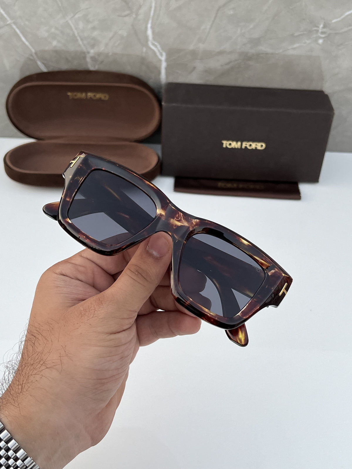 Tomforrd 4184 Tiger Black