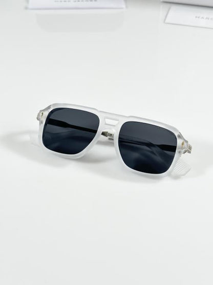Marcc Jacobss 1137 Ice Black