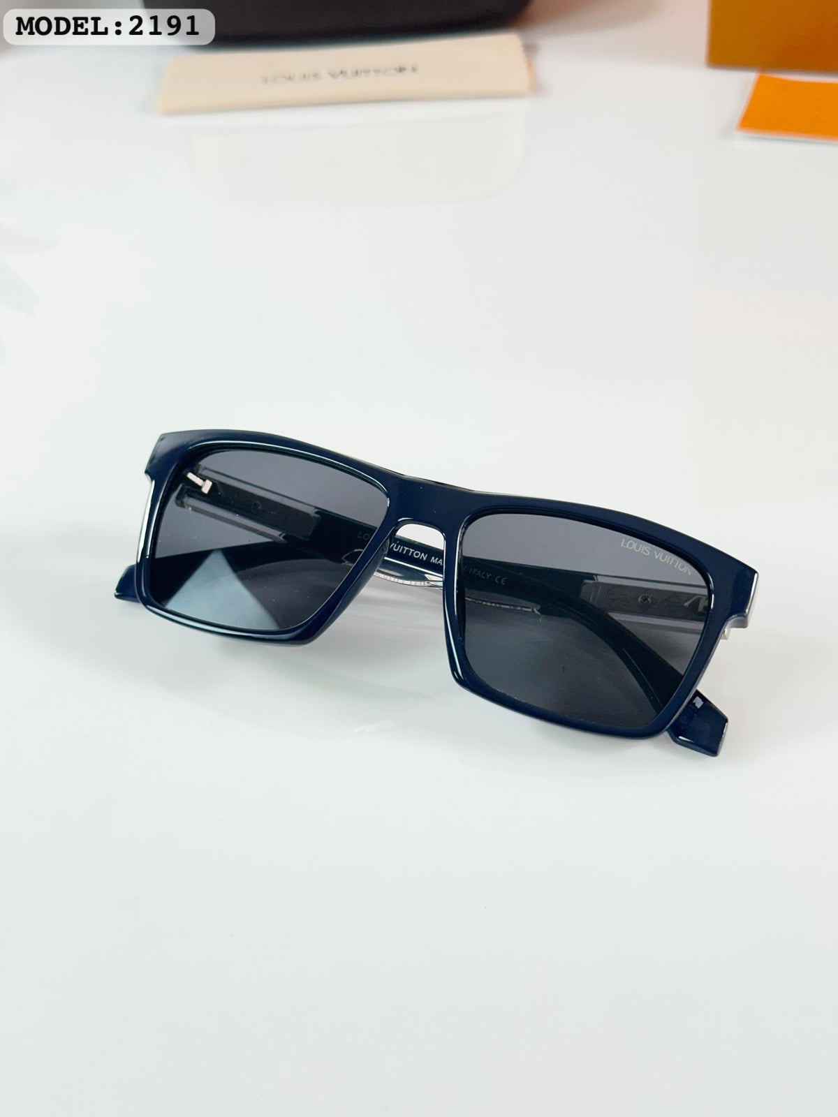 Louiis Vuiiton 219 Blue/Black