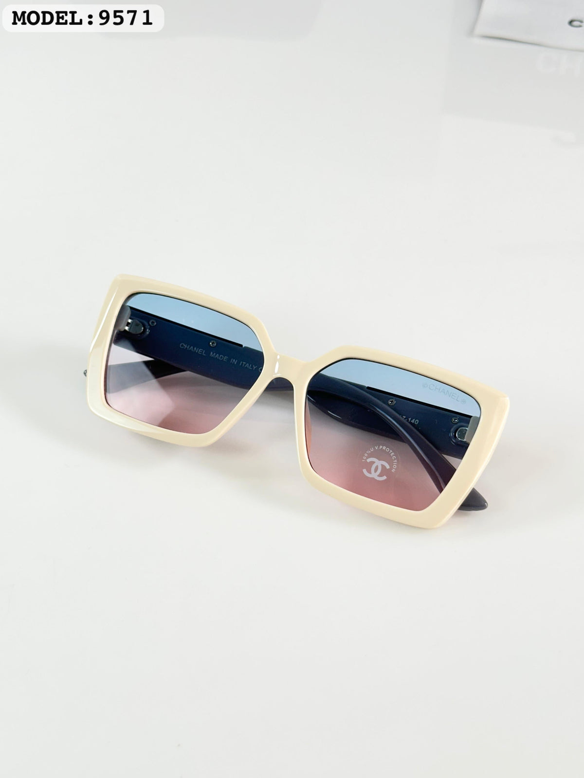 Chanell Women's 9571