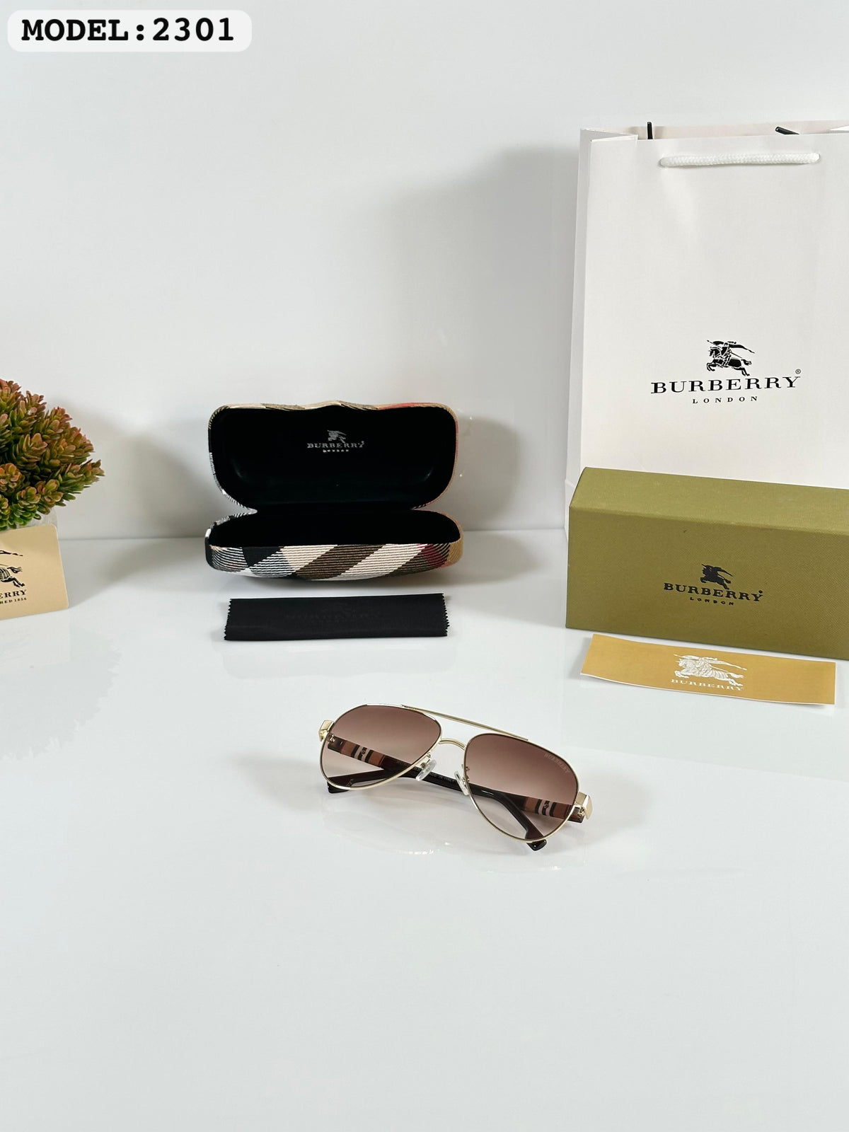 Burrberry 2301 Golden/Brown