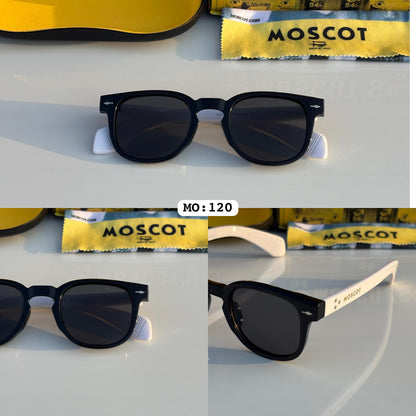 Moscott 120 White/Black