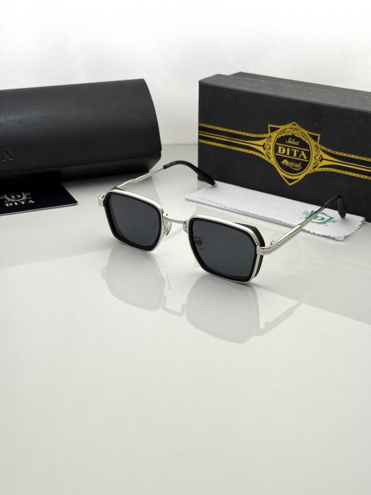 Ditta 004 Silver Black