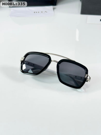 Dita Black_White  335