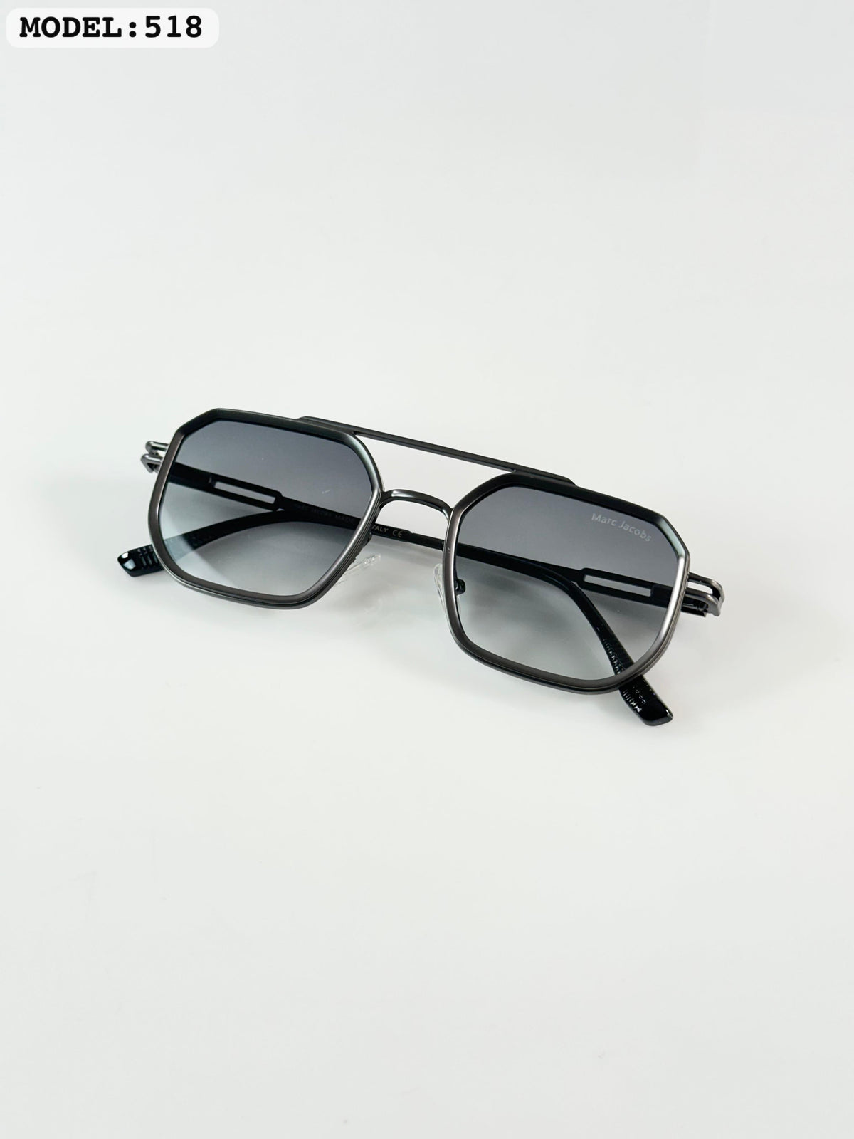 Marcc Jacobss 518 Silver