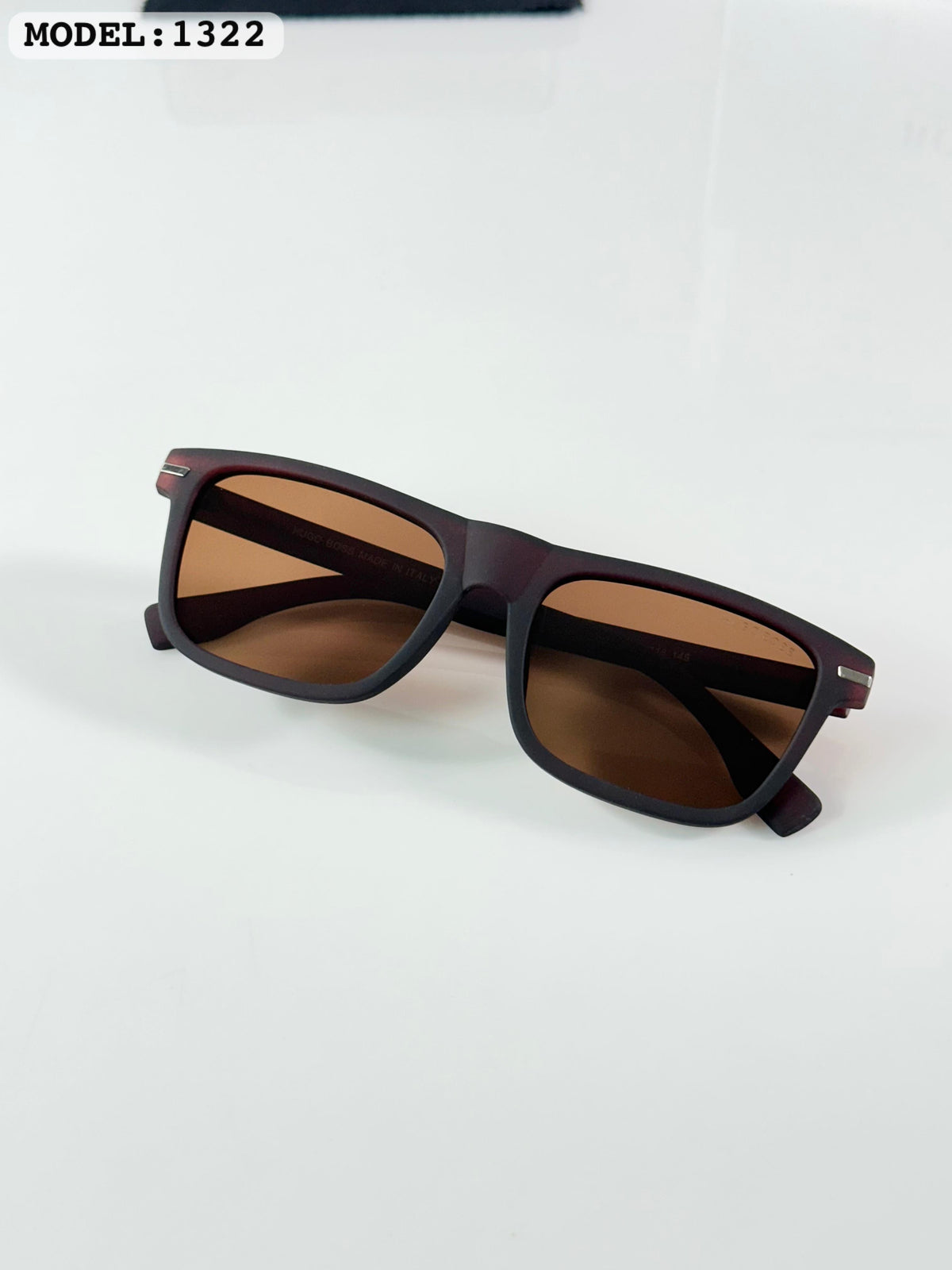 Hugoo Bosss 1322 Brown