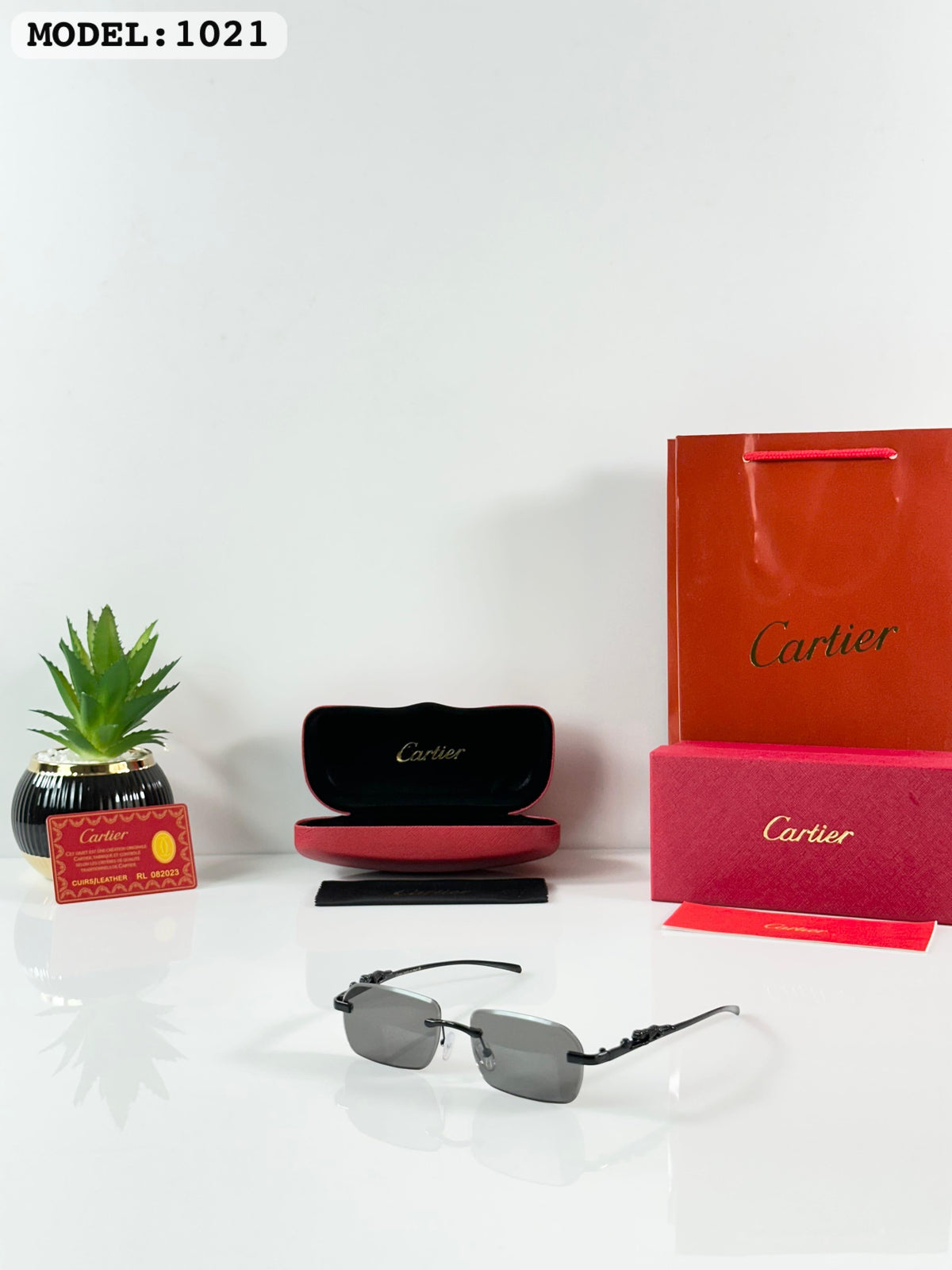 Cartier 1021 Black Metal frameless