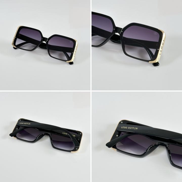 Louis Vuitton Women's 1664 Black DC