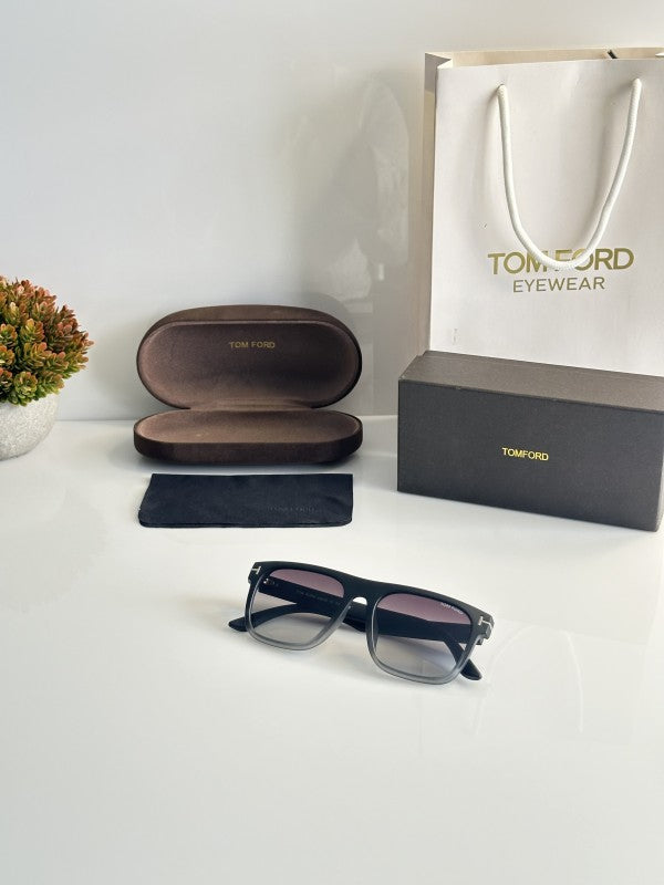 Tomforrd 0231 Black/Green