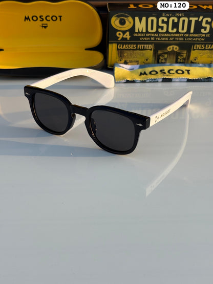 Moscott 120 White/Black