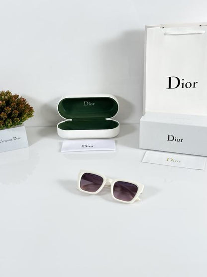 Dior_WMNS_5535_Cream_Pink