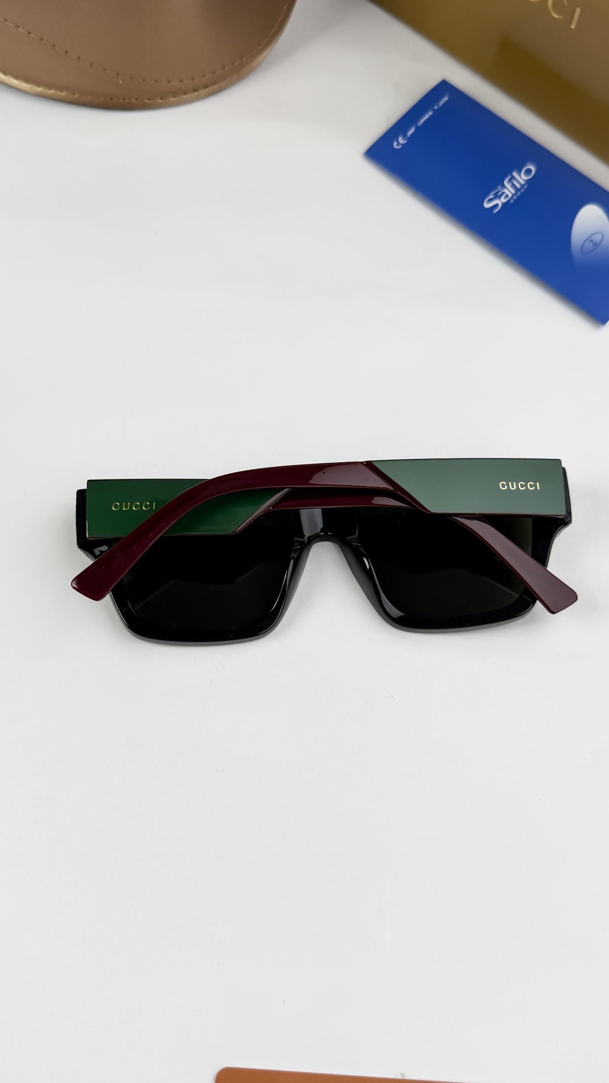 Guccii 1668 Premium (Store Article)