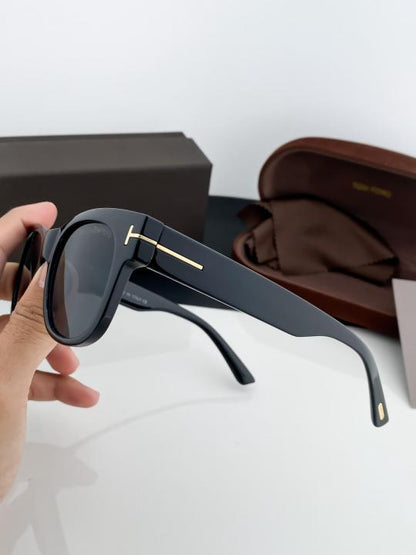 TomForrd Gloss Black 1149