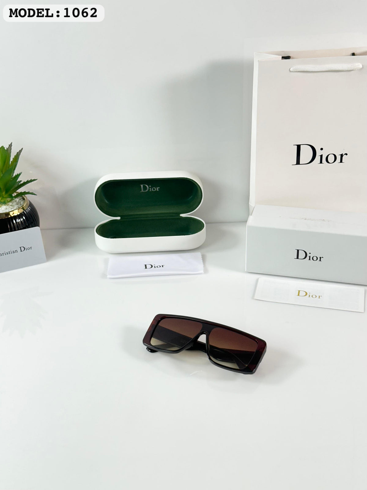 Cristian Dior 1062 Brown