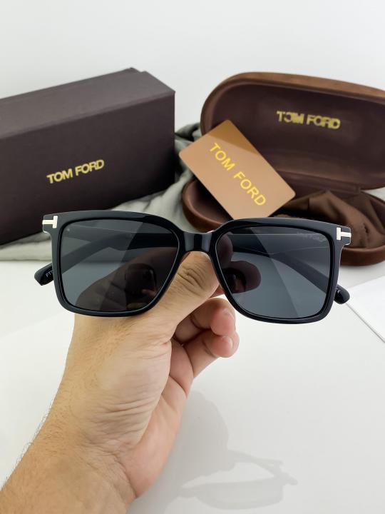 TomForrd Silver Black 555